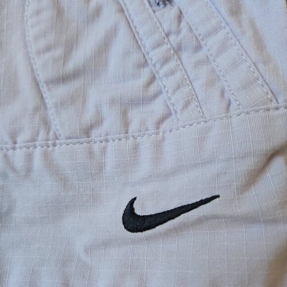 Nike Lightweight Zip Up Jacket Lavendar with Dark Blue Stripes Size M - Picture 2 of 9